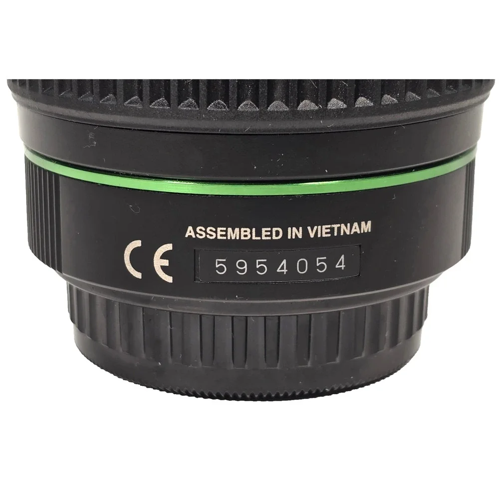 SMC Pentax-DA 12-24mm F4 ED AL (IF) Wide Angle Zoom Lens, Hood, & Caps